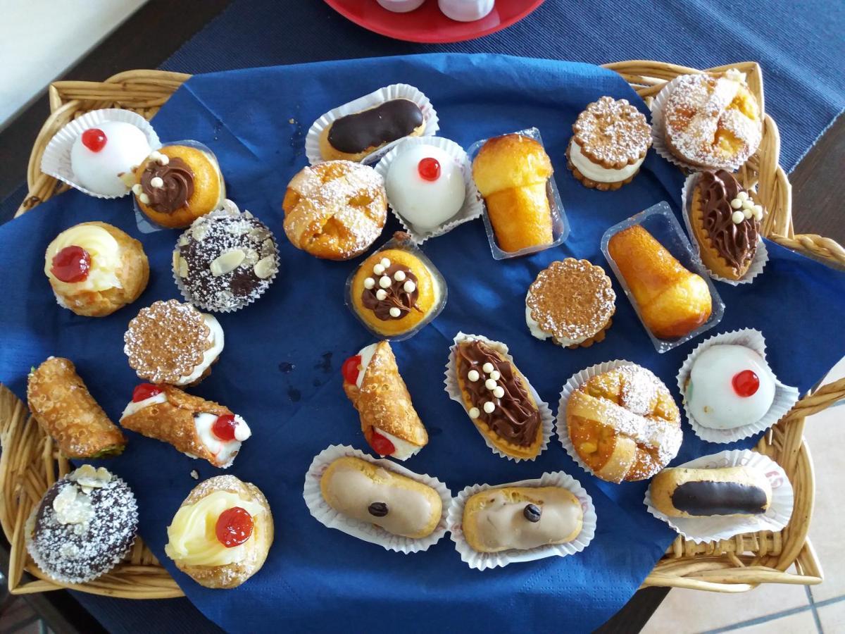 Alojamento de Acomodação e Pequeno-almoço Museum Nápoles